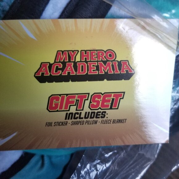 MHA Deku 3 Piece Gift Set: Large Deku-Shaped Pillow, Feece Blanket, Foil Sticker - Picture 4 of 5